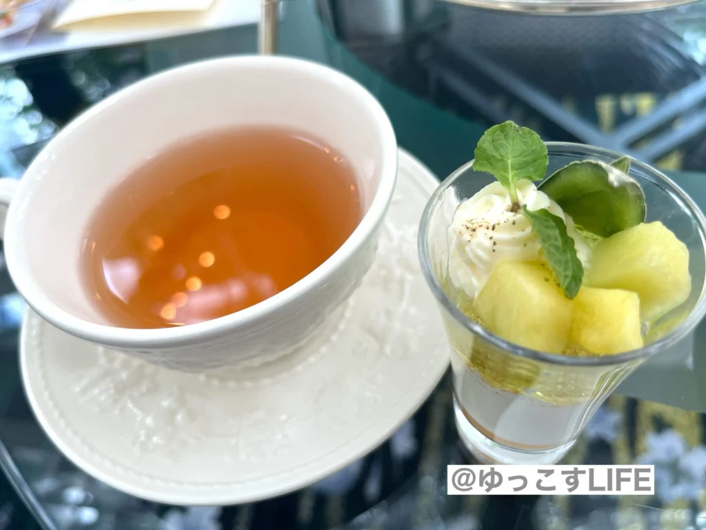 ウェスティンホテル大阪のドリンクとグラスデザート