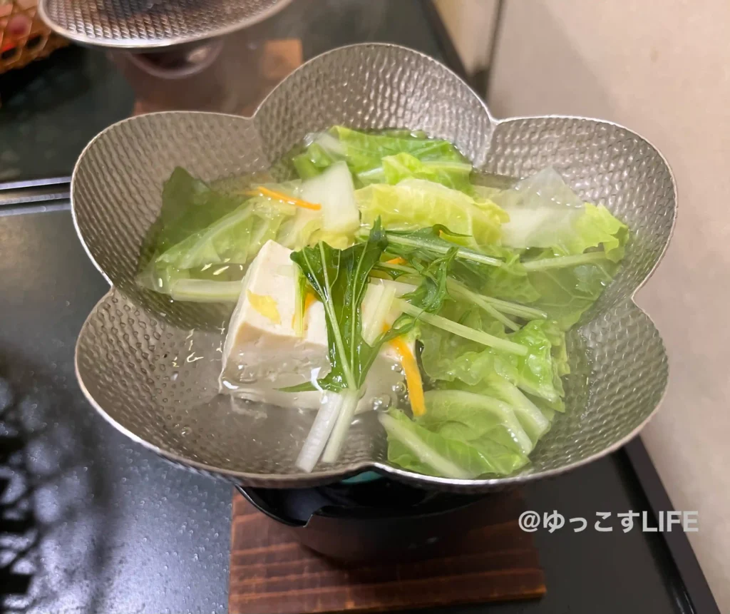 味の宿みち潮の朝食の湯豆腐