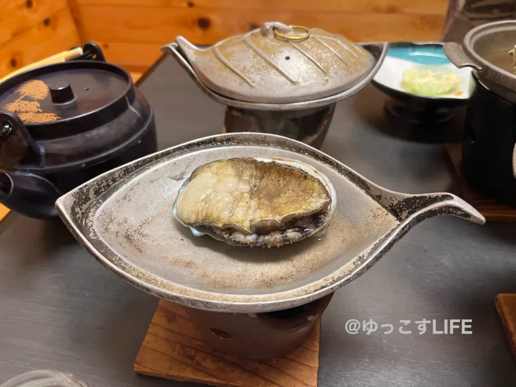 味の宿みち潮の夕食のあわび